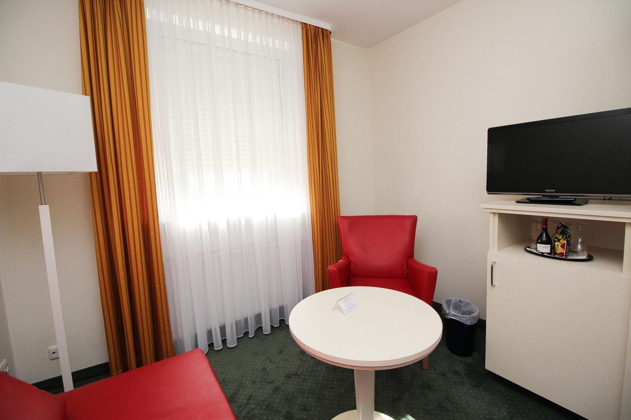Hotel Leopold ميونيخ المظهر الخارجي الصورة