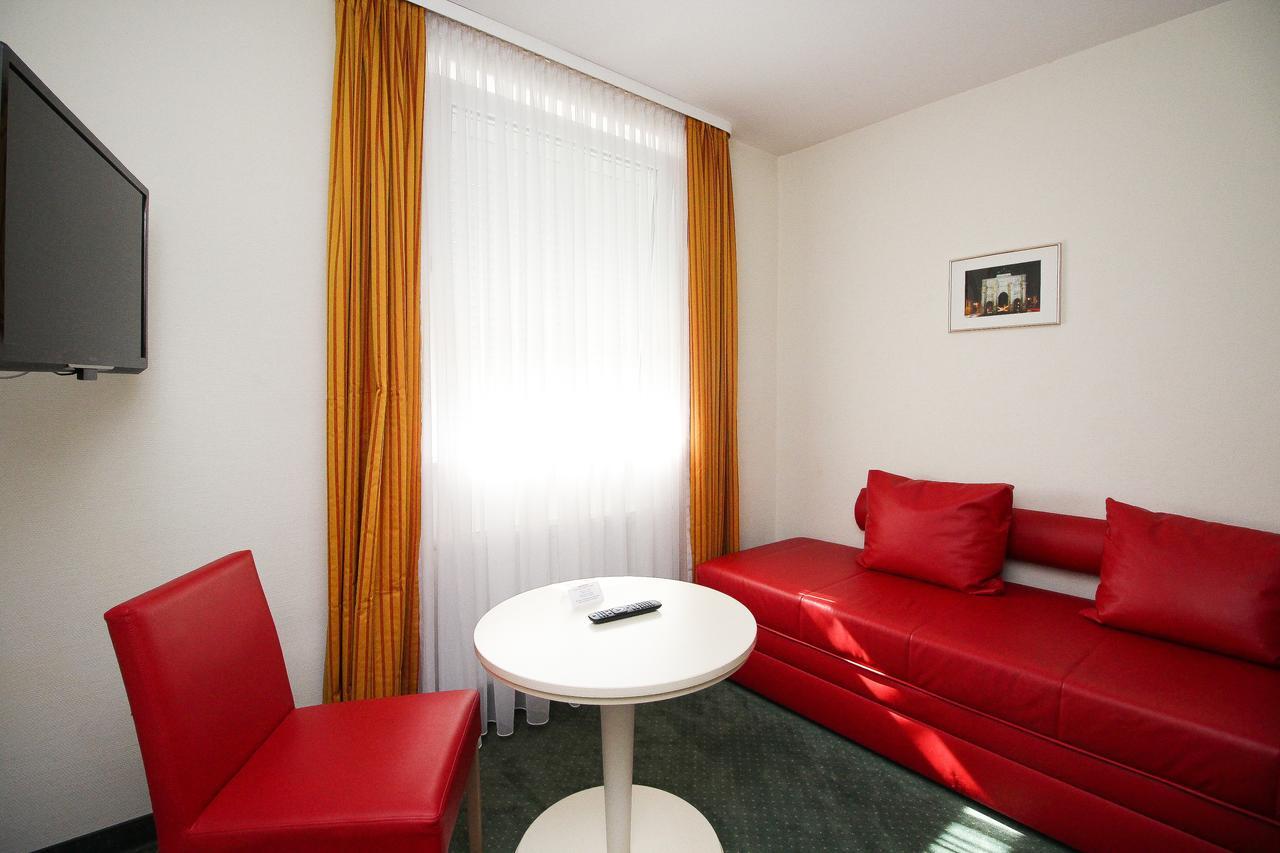 Hotel Leopold ميونيخ المظهر الخارجي الصورة